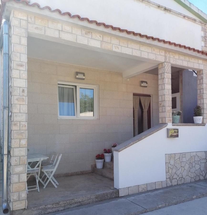 Apartments Nana Biograd Na Moru Dış mekan fotoğraf