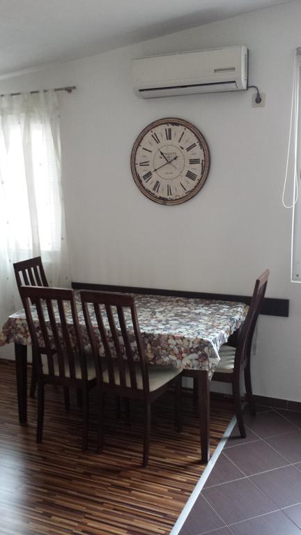 Apartments Nana Biograd Na Moru Dış mekan fotoğraf